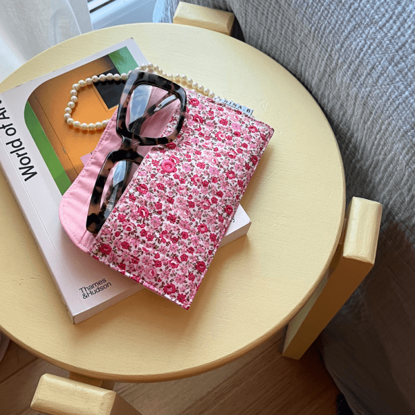 Glasses Case - Pink Roses