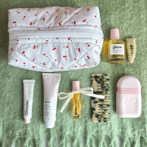 Normal pouch M - Cherry on Top